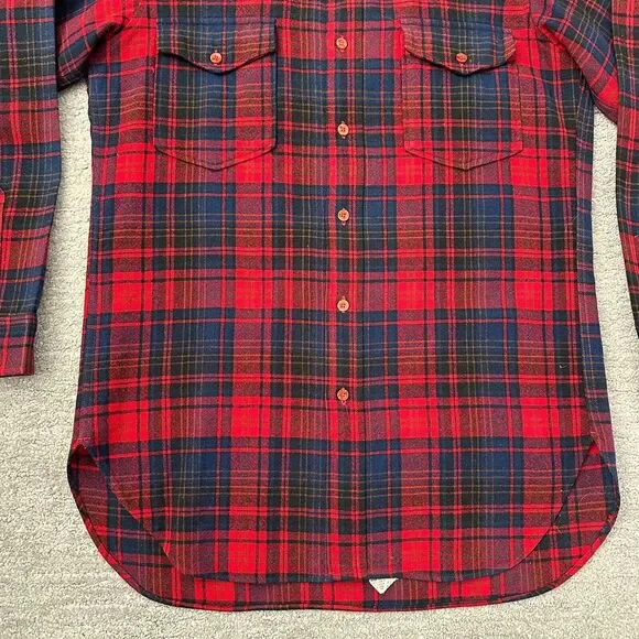 VTG Pendleton Field Shirt Mens 15.5 Red Blue Plaid 100% Wool USA Flannel READ - Picture 3 of 12
